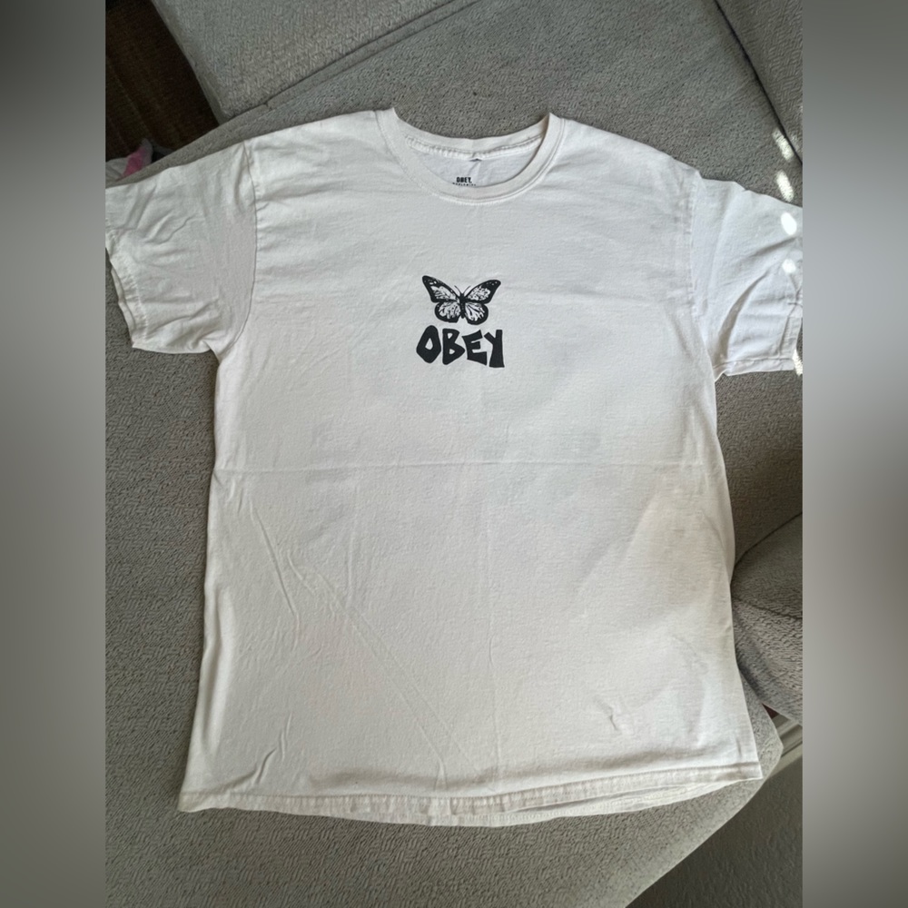 OBEY Worldwide Lg Tee
